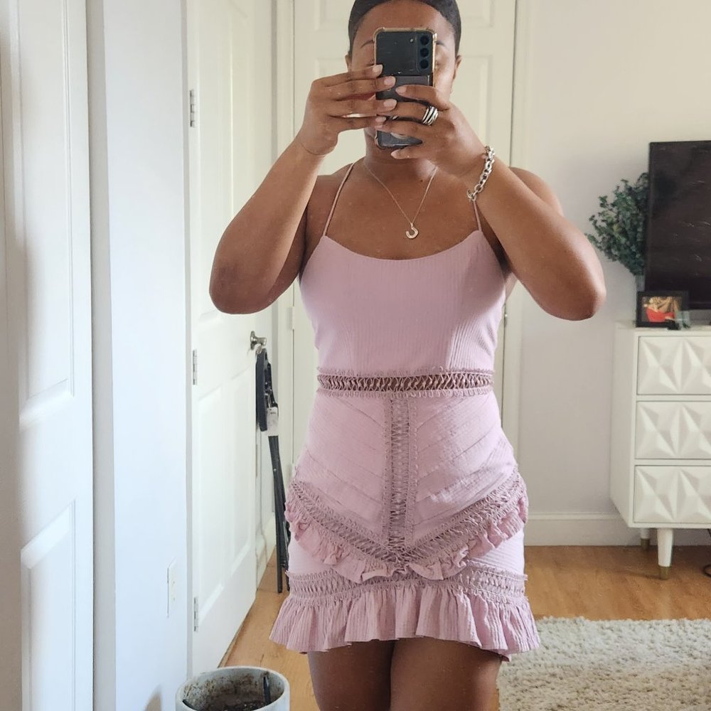 Small Selfie Leslie lilac mini dress